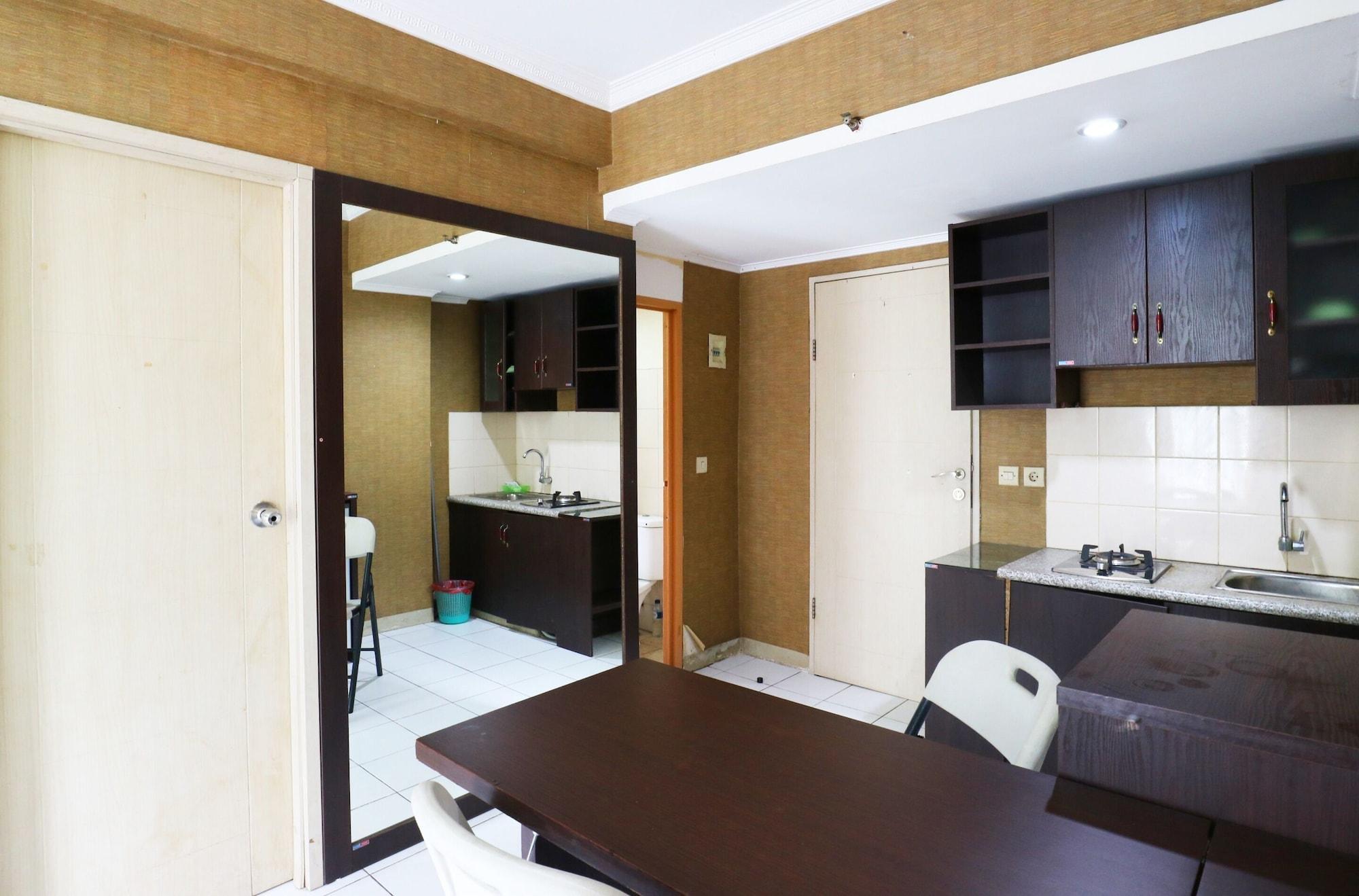 District 1 By Zuzu Hotel Bekasi