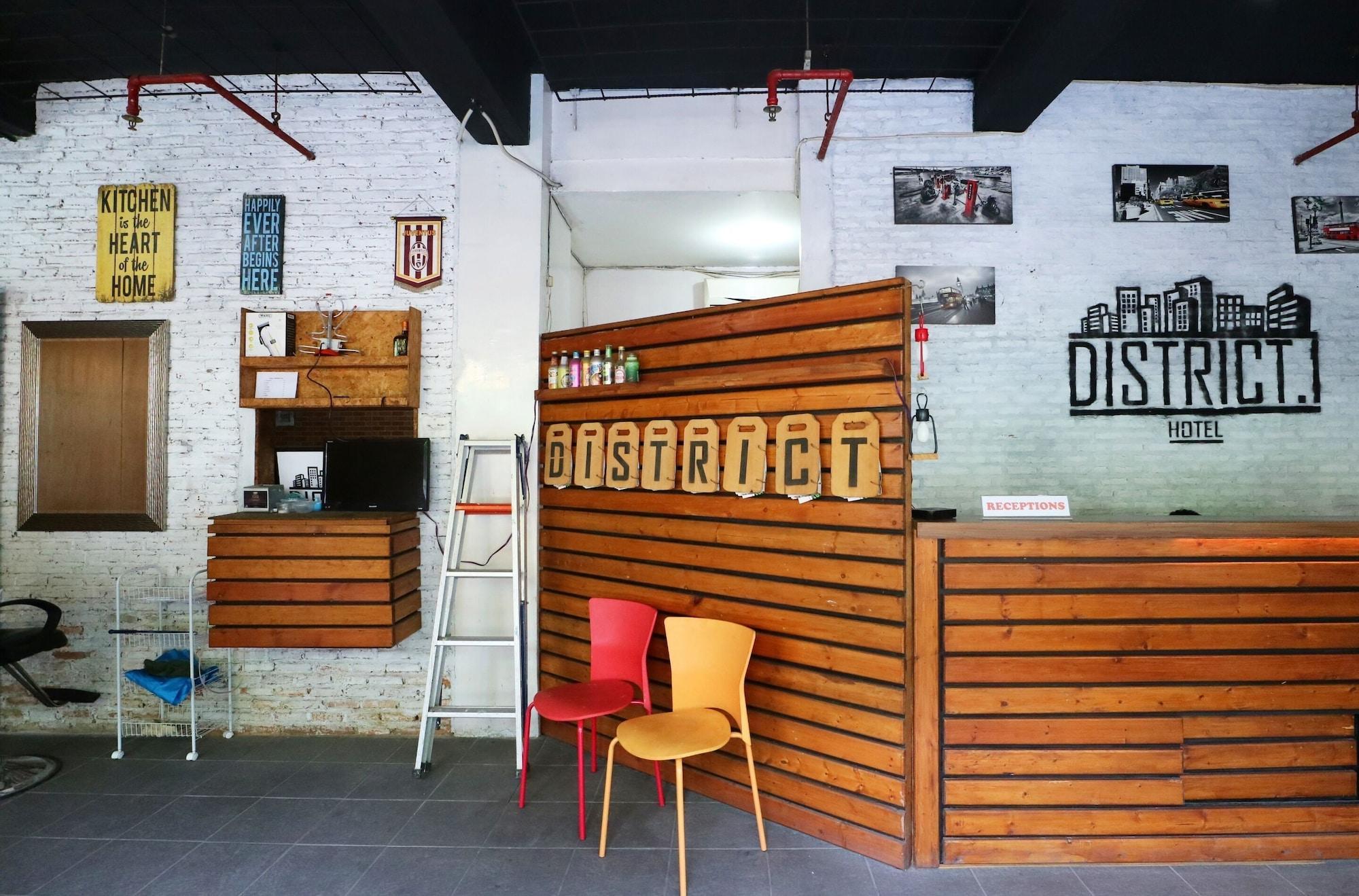 District 1 By Zuzu 2* Bekasi